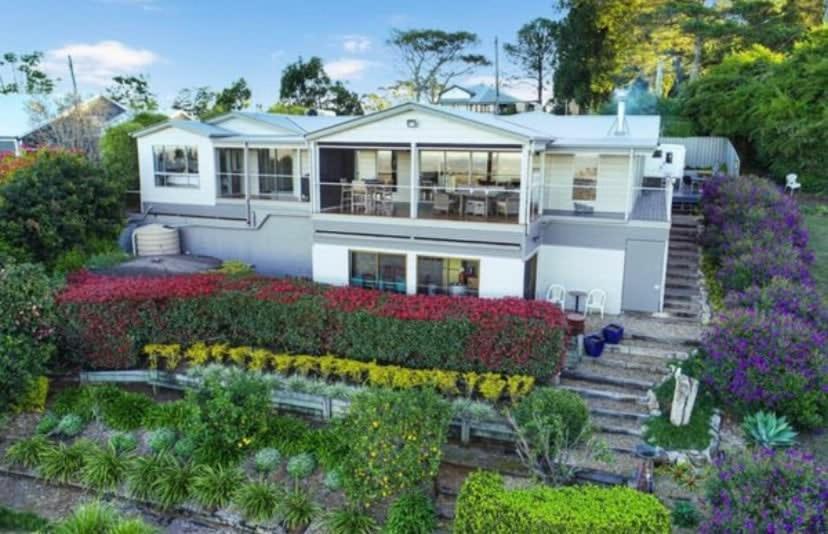 Flaxton Garden Home With Spectacular Coastal Views Montville Exterior photo