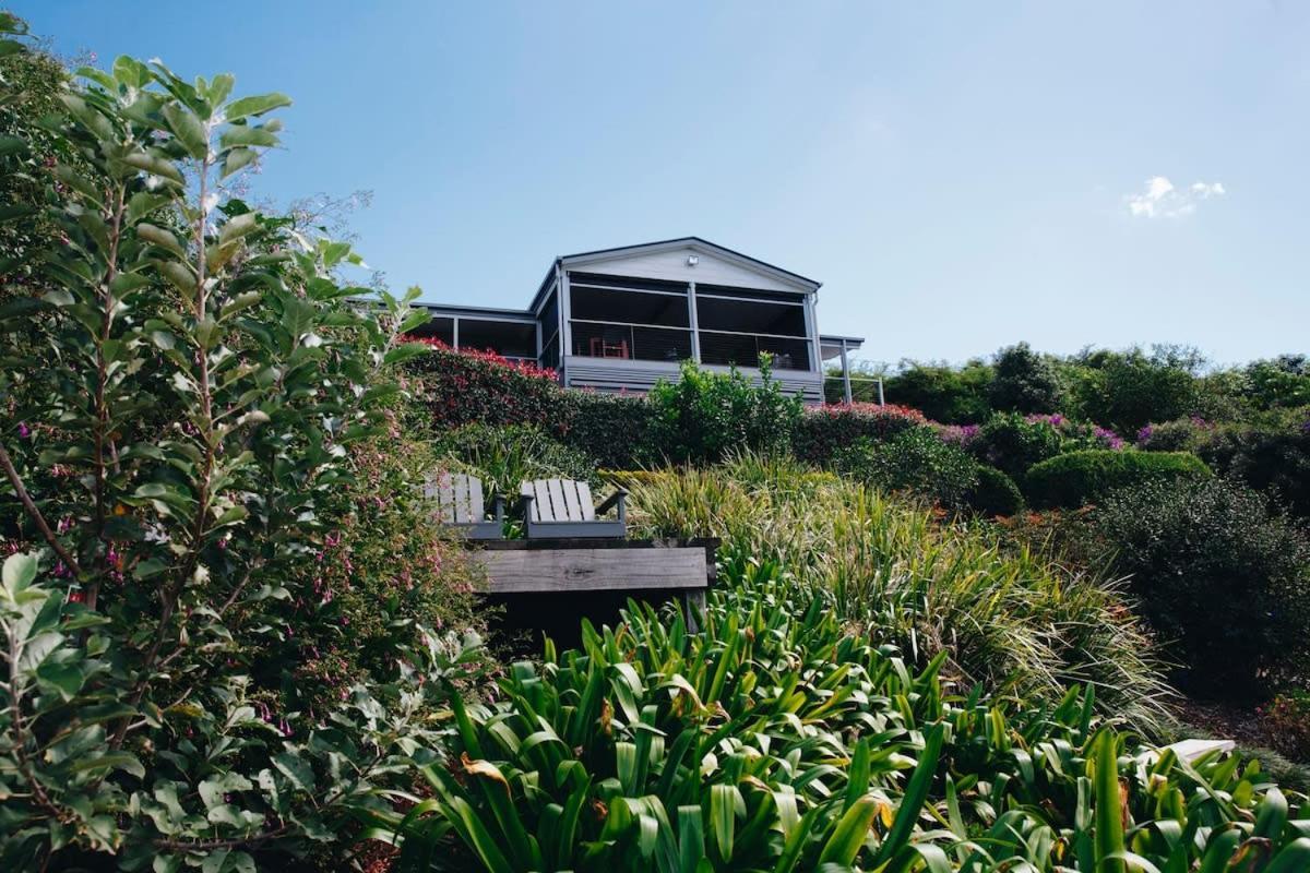 Flaxton Garden Home With Spectacular Coastal Views Montville Exterior photo